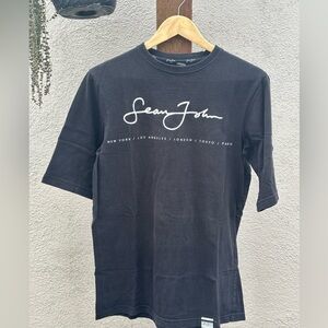 Y2K VNTG Sean John Black Men's T-Shirt